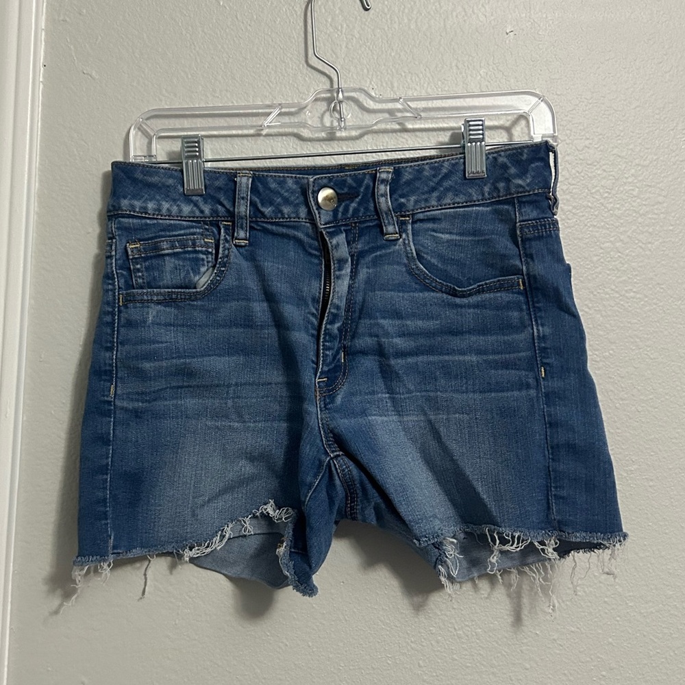 American Eagle Outfitters Super Stretch Shorts Women’s Size 8